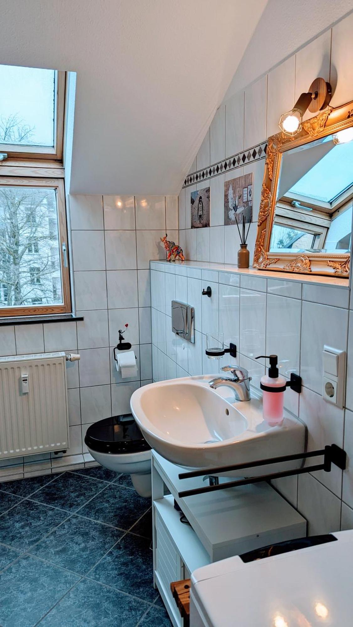 Rooftop Art Apartment, E-Roller,Ausblick,Wlan,Tv Chemnitz Luaran gambar